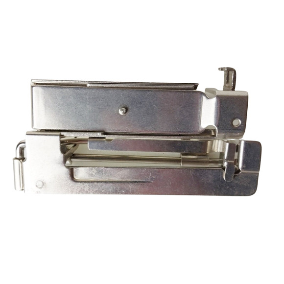 Vintage GREIST Tucker Tuck Foot Sewing Machine Attachment - Picture 2 of 2